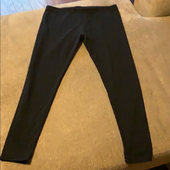 Athleta Pants - Athleta 7/8ths Leggings
